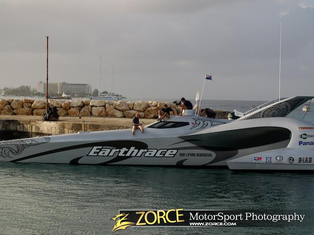 071121@Zorce-Earthrace.jpg