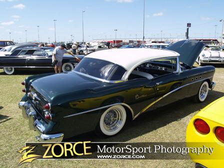 Spring-Classic-_Z250550.jpg