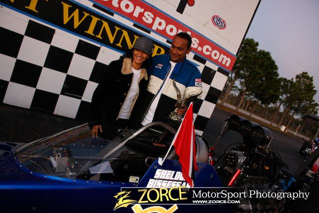 184548@Zorce-Bradenton-6-8dec08-.jpg