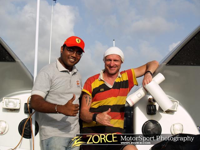 164128@Zorce-Earthrace.jpg