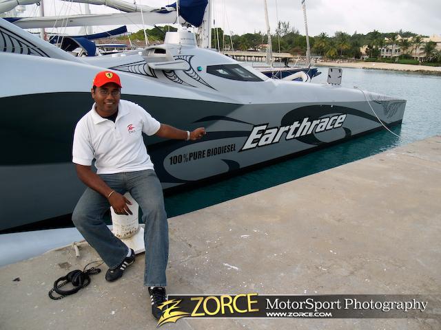 173105@Zorce-Earthrace.jpg