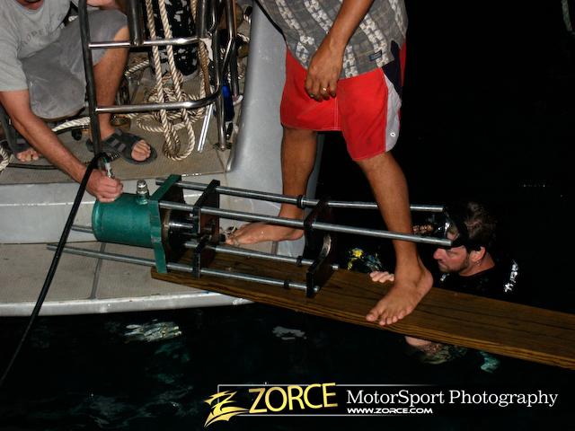 182143@Zorce-Earthrace.jpg