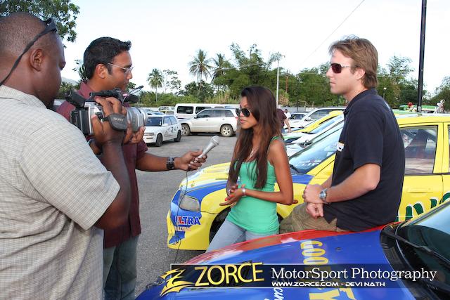 165403@ZORCE-DEVI-RT09-THUR.jpg