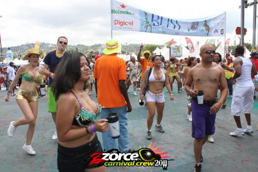 115721-ZORCE.jpg