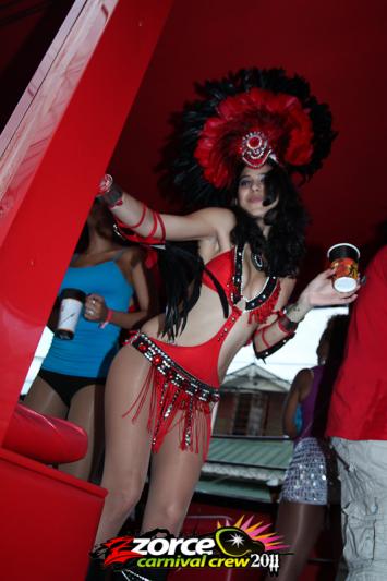 175055-ZORCE.jpg