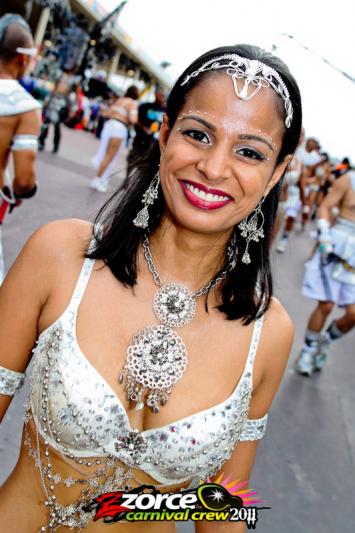 084207-ZORCE.jpg