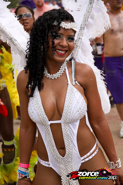 21130342-ZORCE.jpg