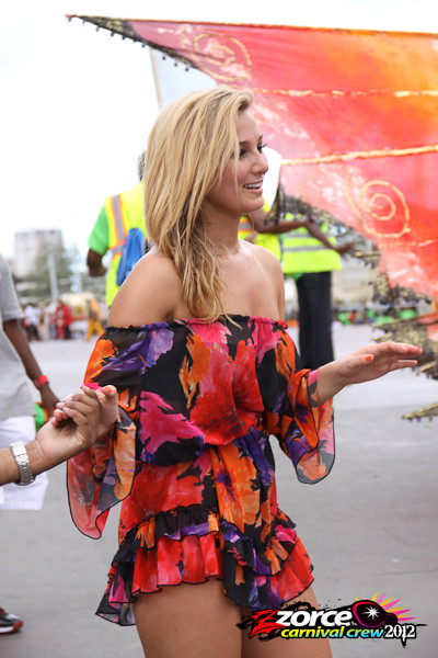 21134234-ZORCE.jpg