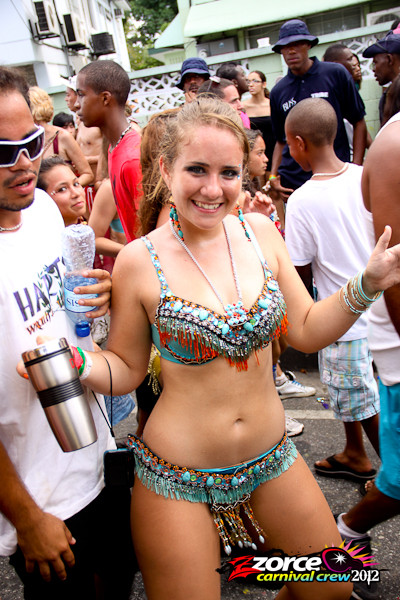 21154507-ZORCE.jpg