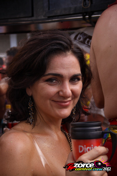21155406-ZORCE.jpg
