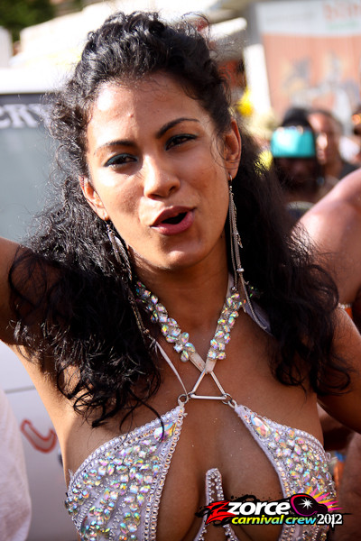 21160838-ZORCE.jpg