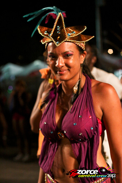 21201115-ZORCE.jpg