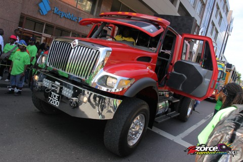 11112836-ZORCE.jpg
