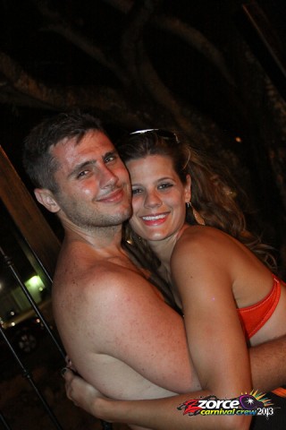 11185330-ZORCE.jpg